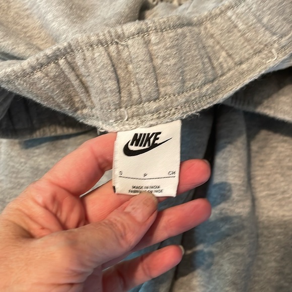 Nike sweat pants - Picture 2 of 3
